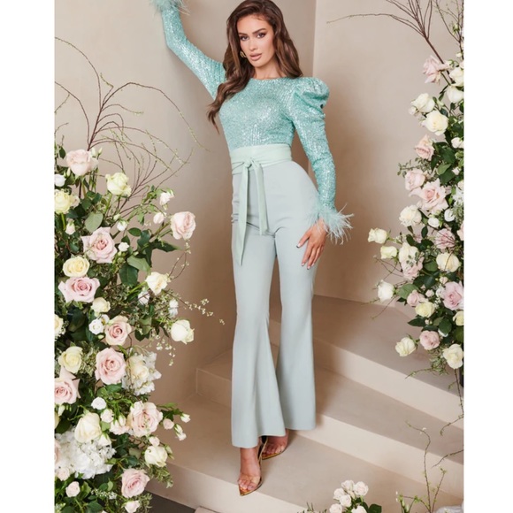 NEW SEASON Lavish Alice feather and sequin embellished jumpsuit missing belt - Picture 7 of 13